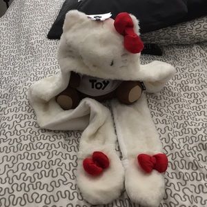 Hello Kitty Hat Scarf